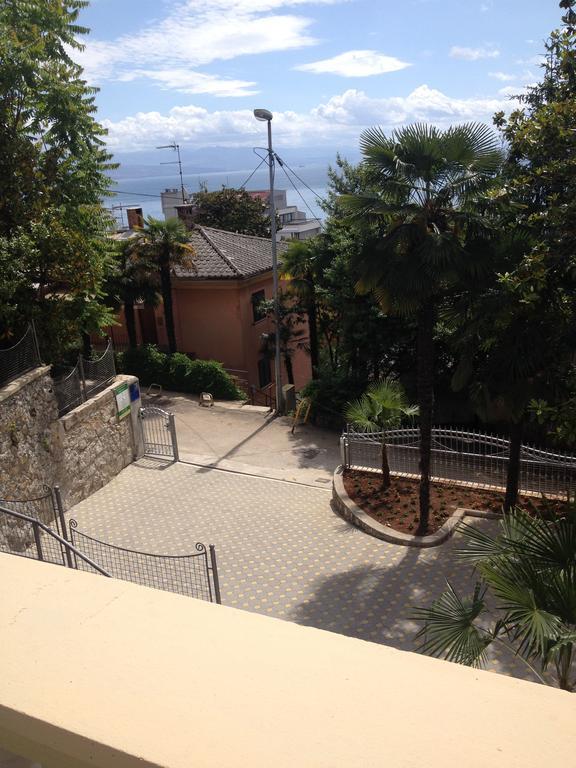 Apartments Villa Atta Опатия Экстерьер фото