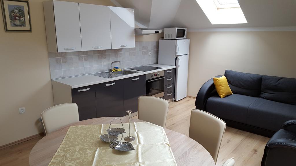 Apartments Villa Atta Опатия Экстерьер фото