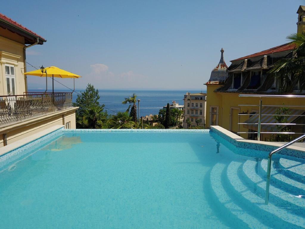 Apartments Villa Atta Опатия Экстерьер фото